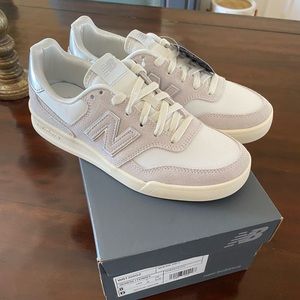NWT Womens New Balance Nimbus Cloud  300 sneaker size 8